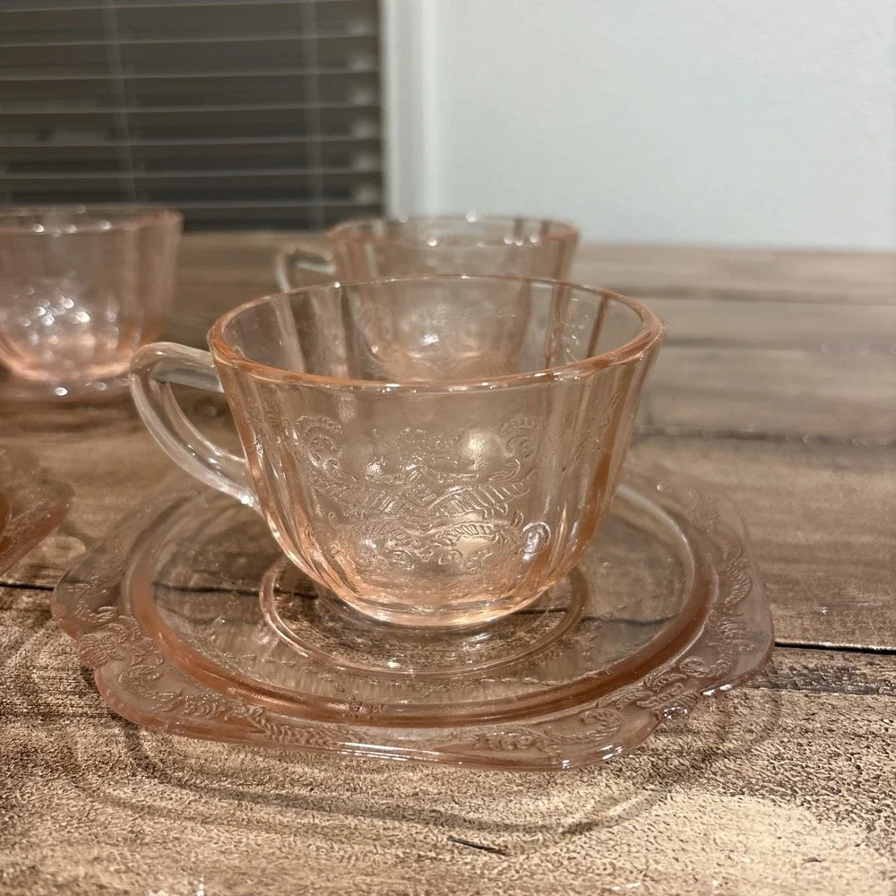 Vintage Madrid Pink Depression Glass Teacup & Saucer‎ 4